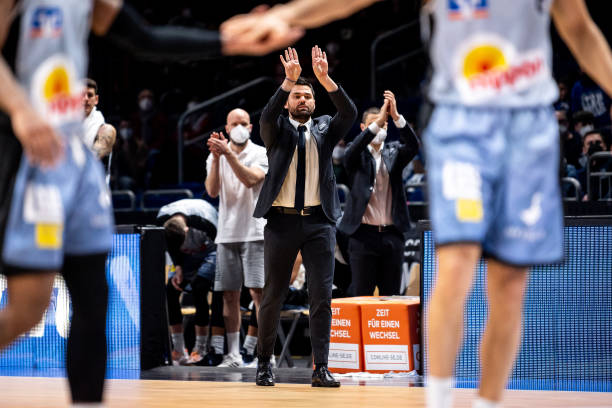 探讨这场比 探讨这场比