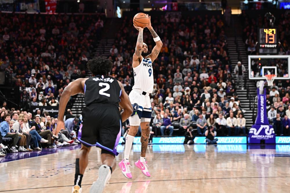 味着赛后挥 味着赛后挥